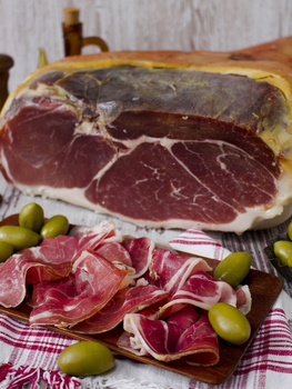 WĘDLINA PROSCIUTTO DI PARMA - 16 MIESIĘCZNA SZYNKA PARMEŃSKA BEZ KOŚCI OK. 100G