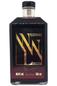 WÓDKA WYCHOWANA W LUKSUSIE CHERRY & BLACKURRANT 0,7L 40,4%